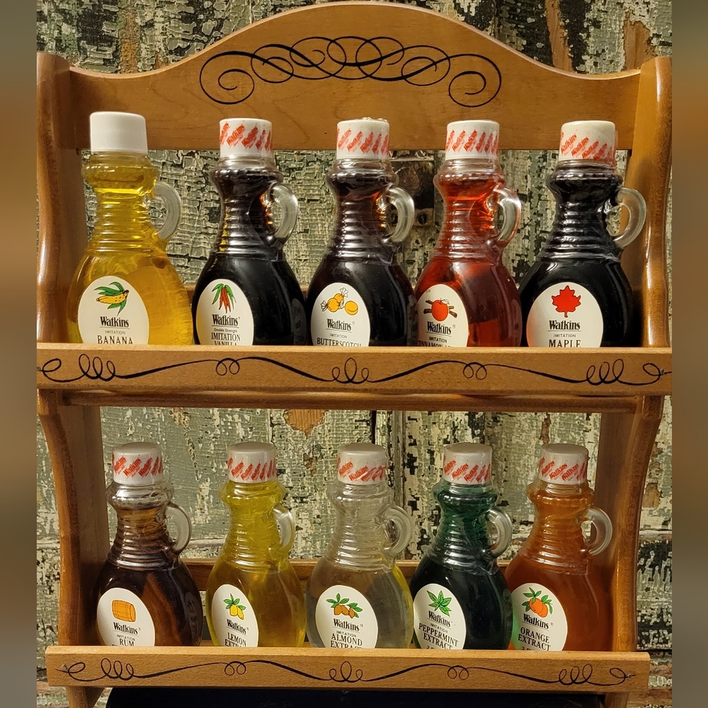 Vintage Watkins Extracts & rack, 10 full bottles